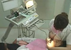 Japanese Dentist helps against ...