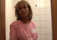Mature maid fucked in the hotel room