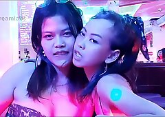 Tailandes pattaya bargirls francés besos (10 de octubre de 2020, pattaya)