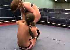 Wild young girls fighting
