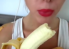 Eating a Banana Normally (ASMR)