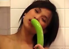 Amatör tonåring asiatisk dildo babe