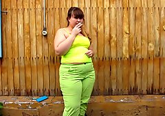 bbw talking on the phone, smoking and pissing in their pants.