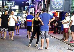 芭堤雅ambling街道夜生活2019（泰国人女孩）