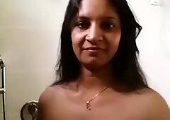 indian horny bhabhi nude show